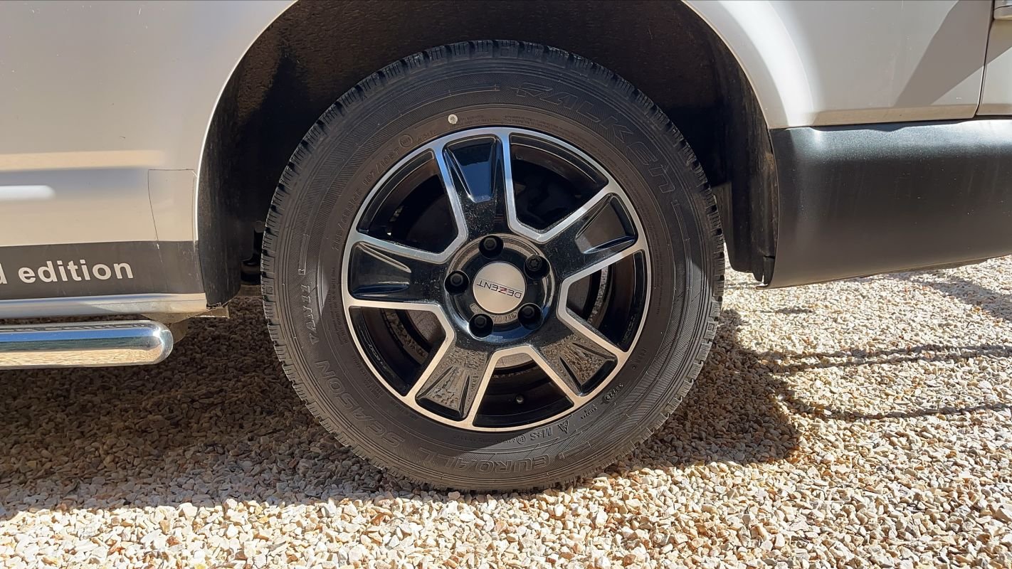 Volkswagen Transporter - Photo 19