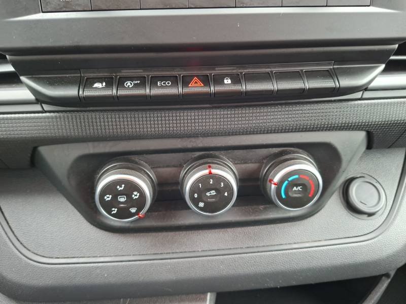 Renault Trafic - Photo 39