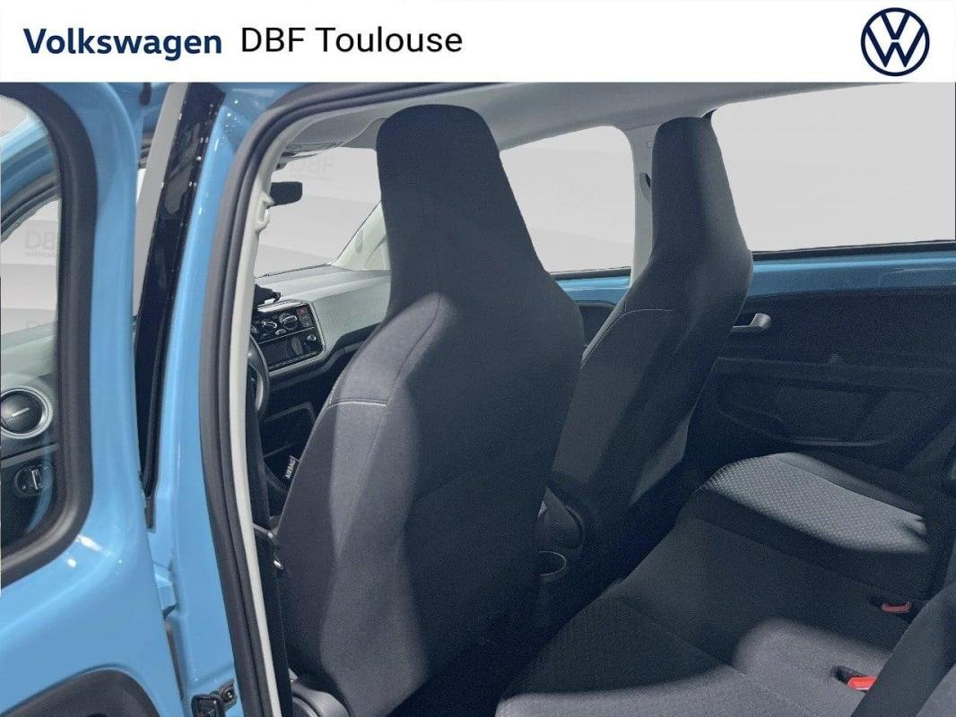 Volkswagen Up! - Photo 11