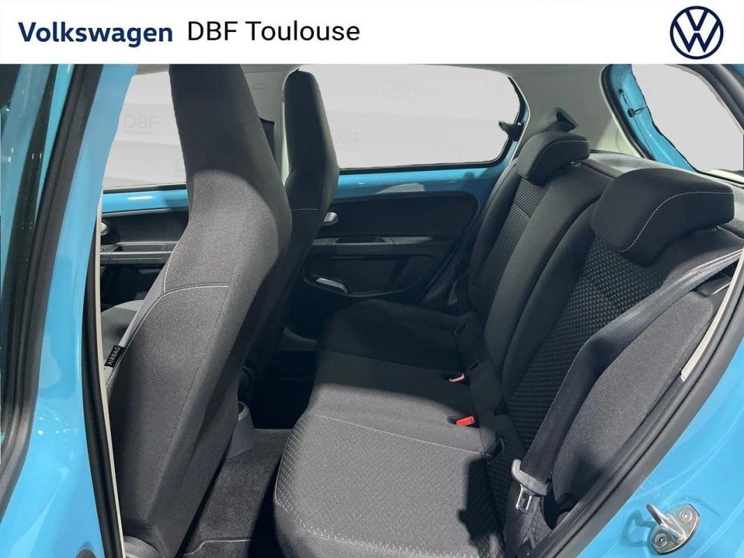 Volkswagen Up! - Photo 12