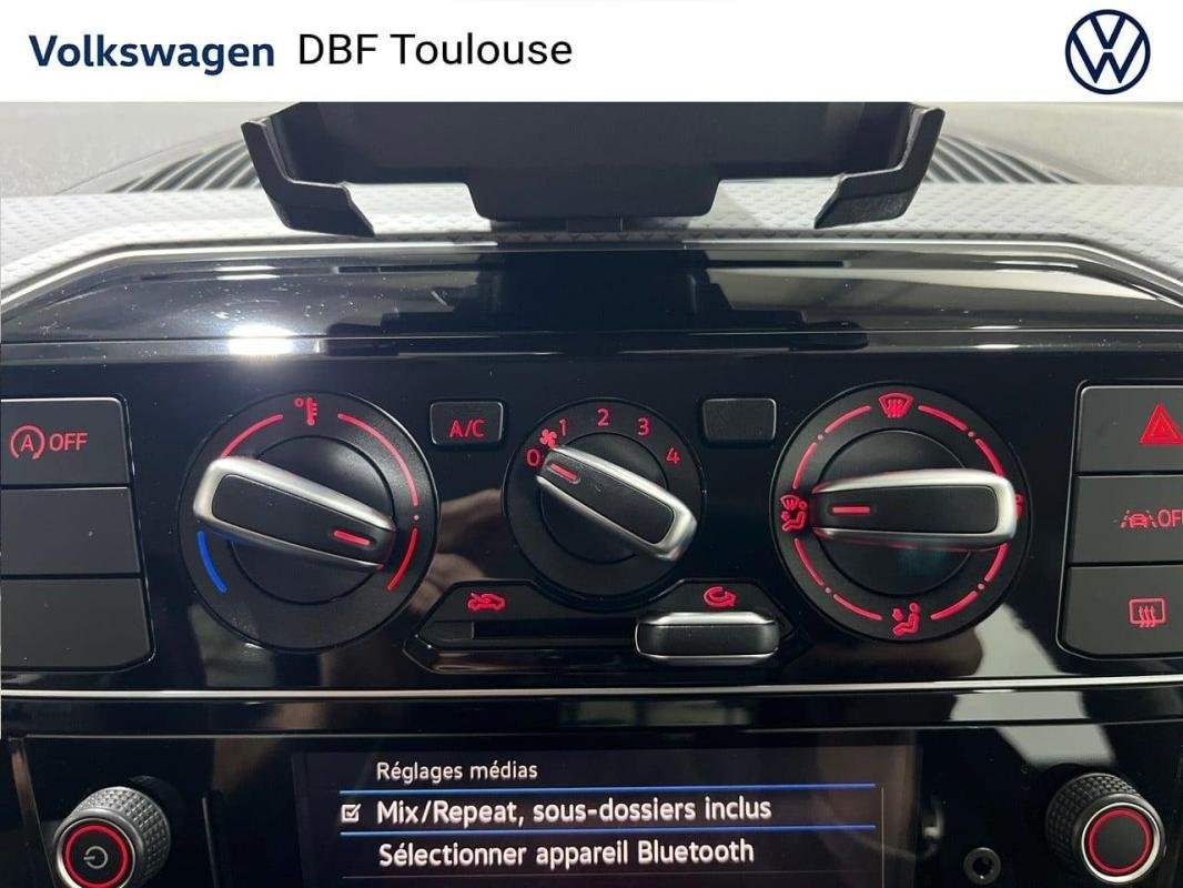 Volkswagen Up! - Photo 19