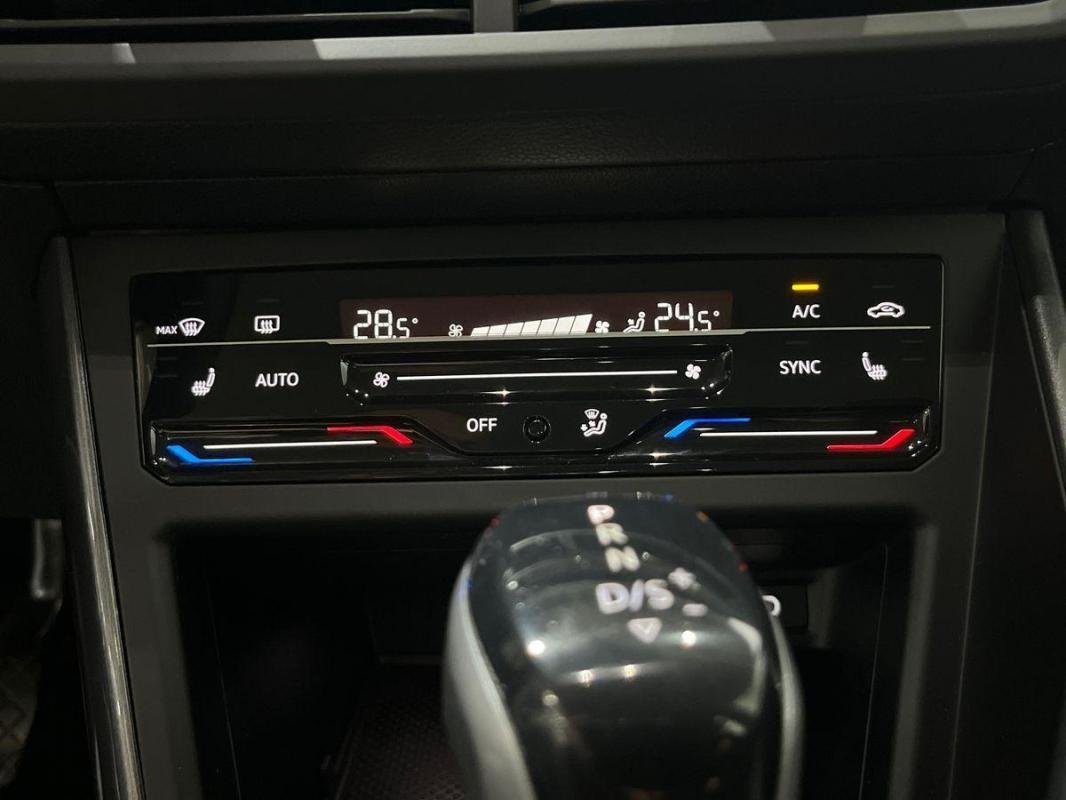 Volkswagen Polo - Photo 19