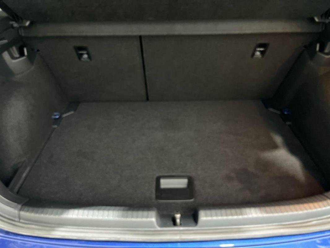 Volkswagen Polo - Photo 31