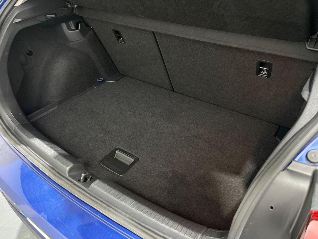 Volkswagen Polo - Photo 32