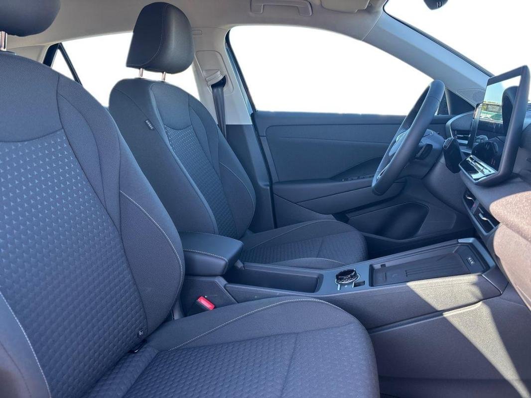Volkswagen T-Roc - Photo 13