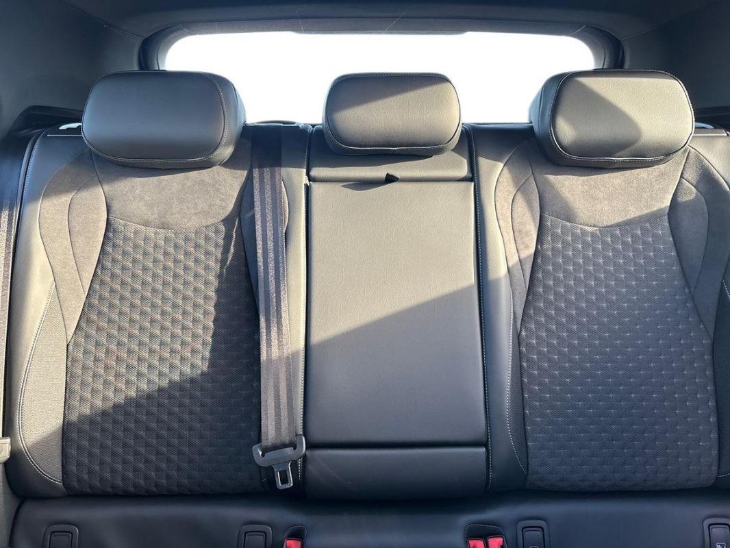 Volkswagen T-Roc - Photo 22