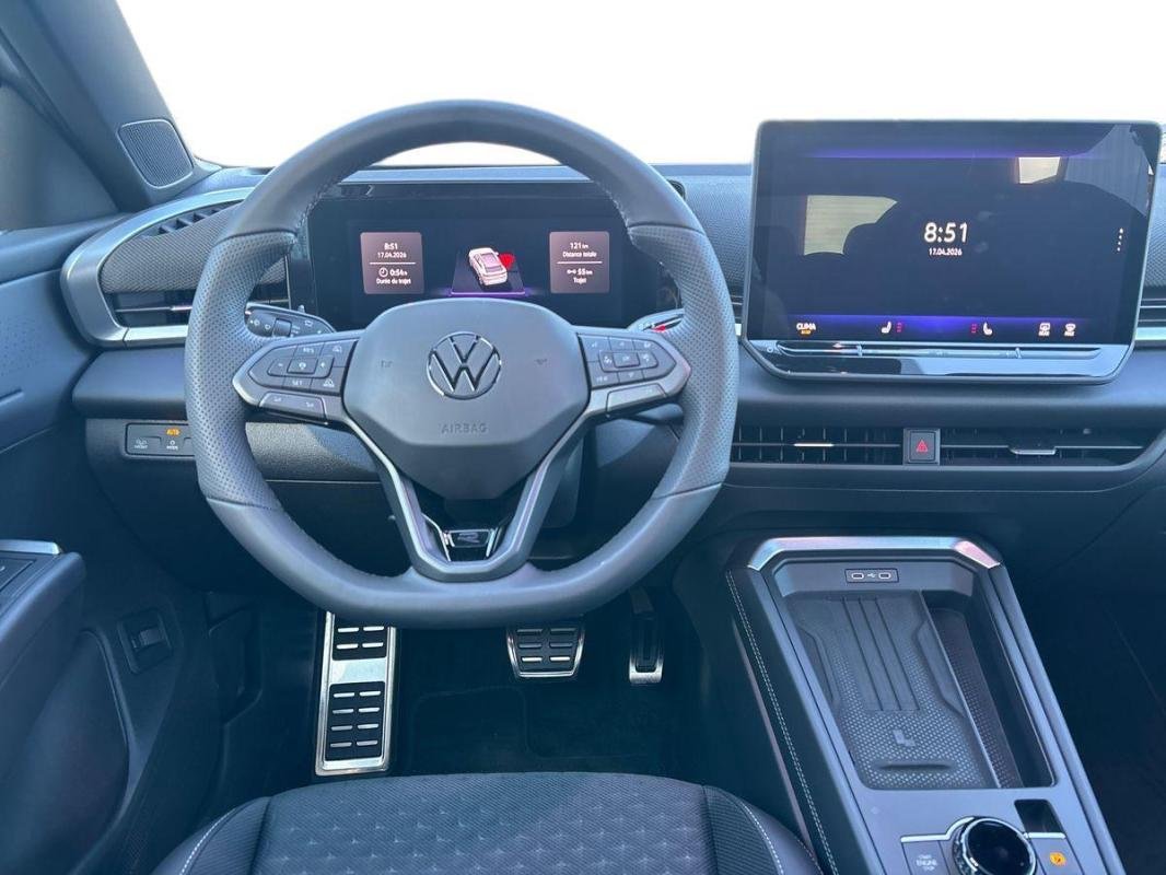 Volkswagen T-Roc - Photo 24