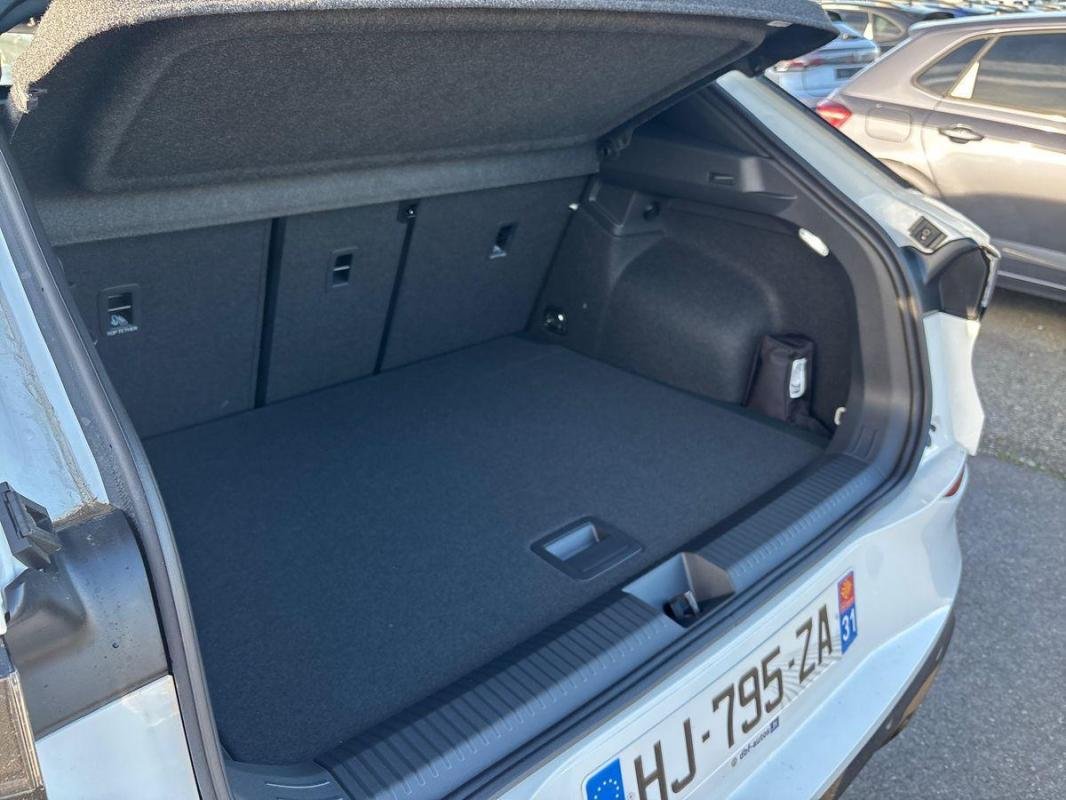 Volkswagen T-Roc - Photo 32