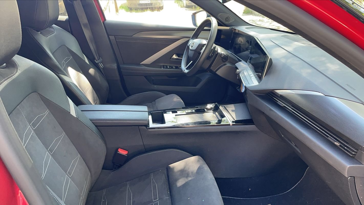 Opel Astra - Photo 26