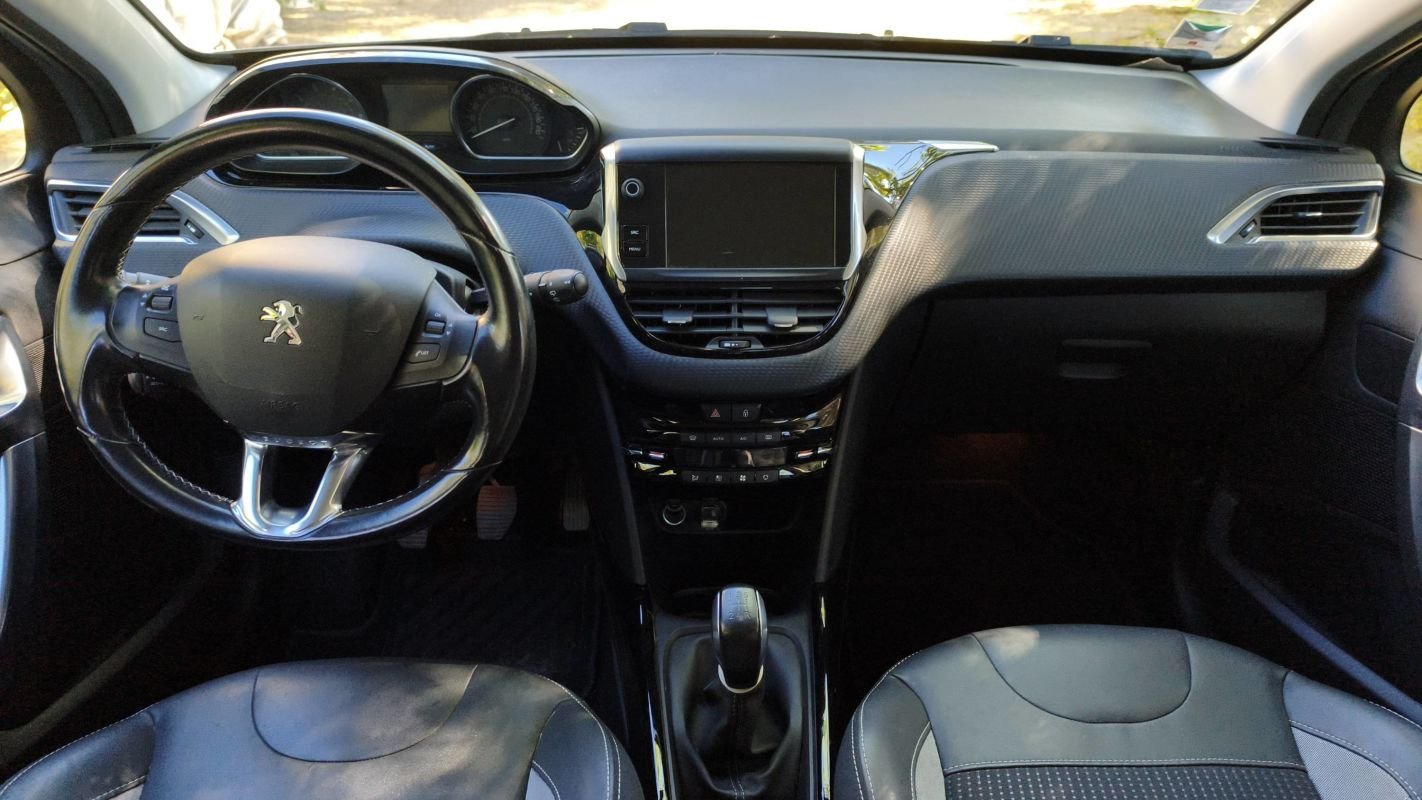 Peugeot 2008 - Photo 11