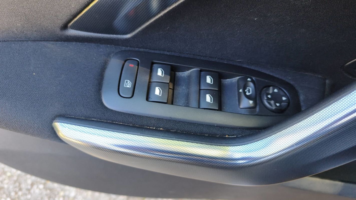Peugeot 2008 - Photo 13