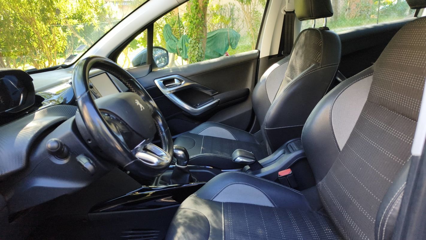 Peugeot 2008 - Photo 25