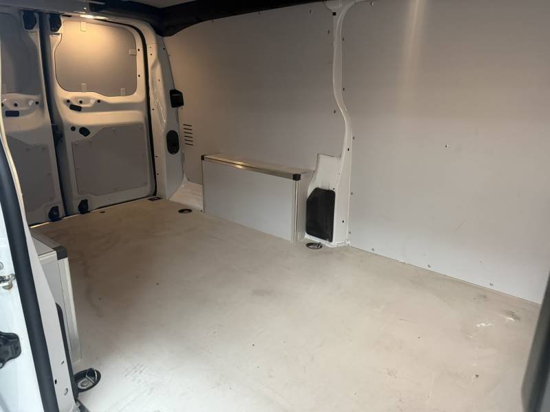 Peugeot Expert - Photo 17