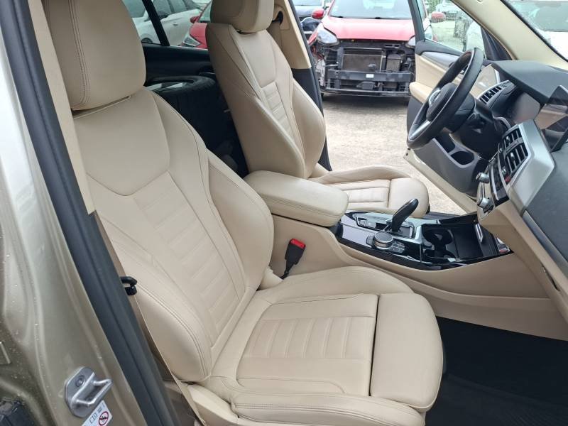 BMW X3 - Photo 11