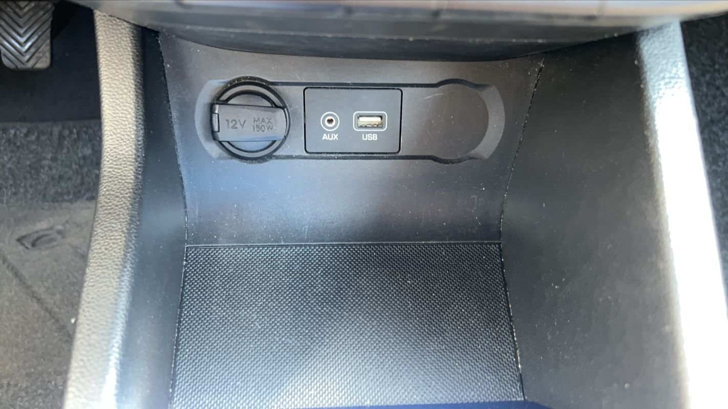 Hyundai i20 - Photo 13