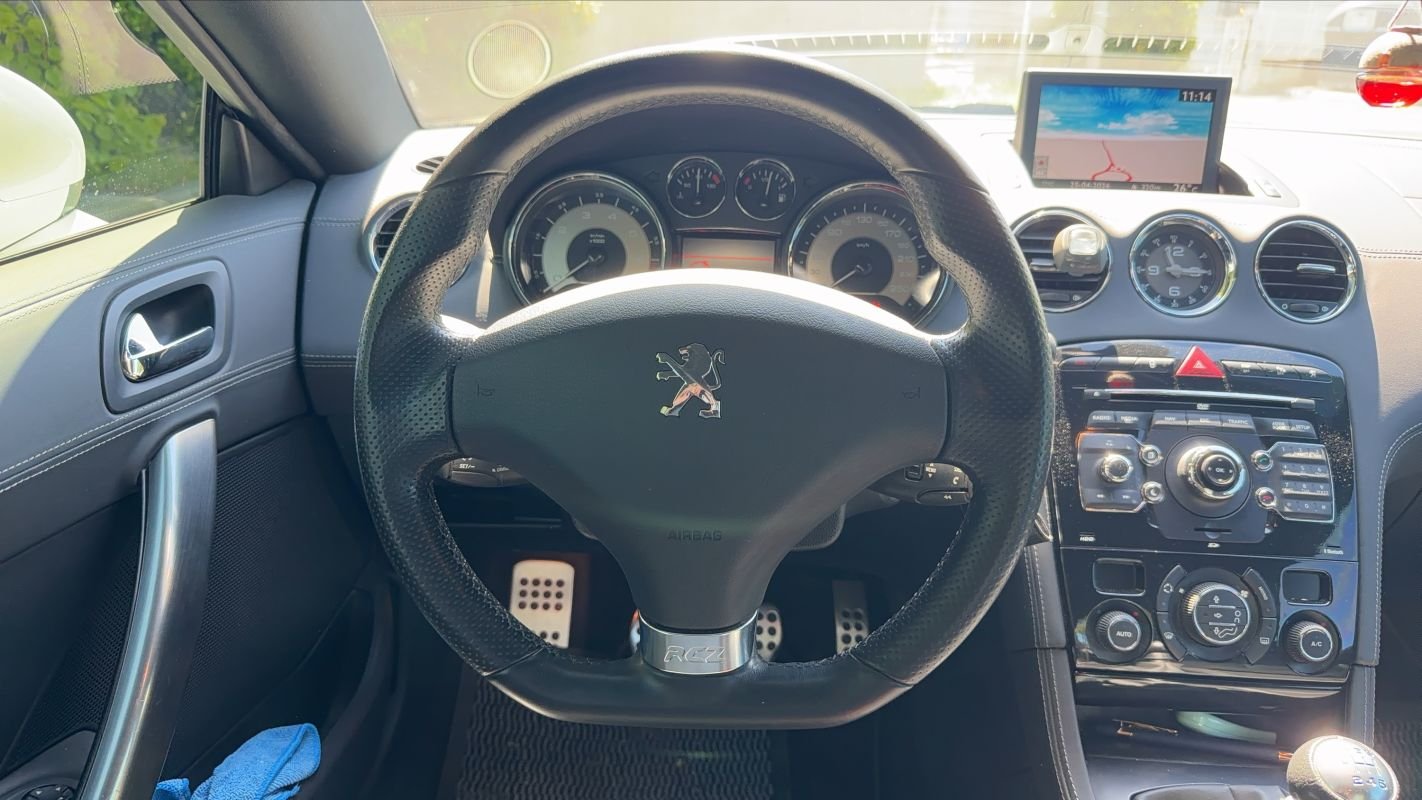 Peugeot RCZ - Photo 22