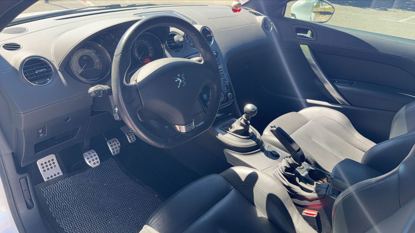 Peugeot RCZ - Photo 8