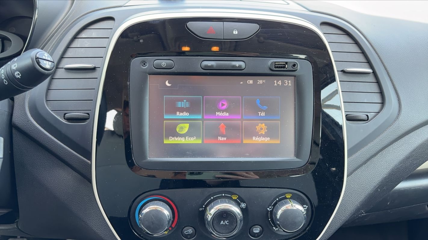 Renault Captur - Photo 22