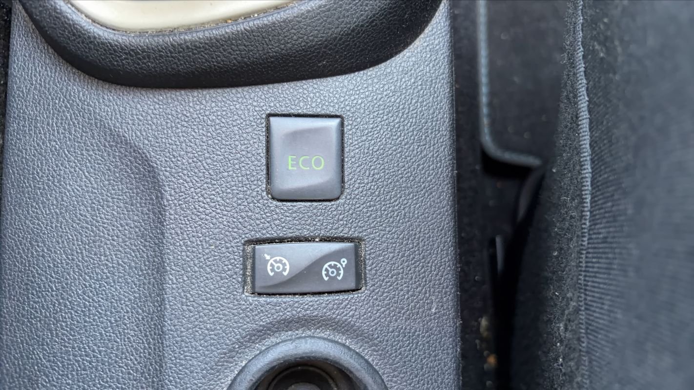 Renault Captur - Photo 28