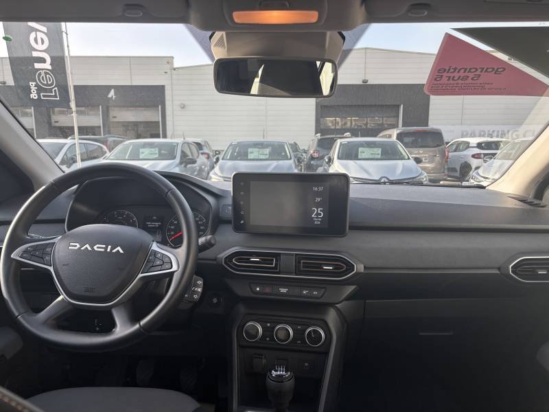 Dacia Sandero - Photo 22