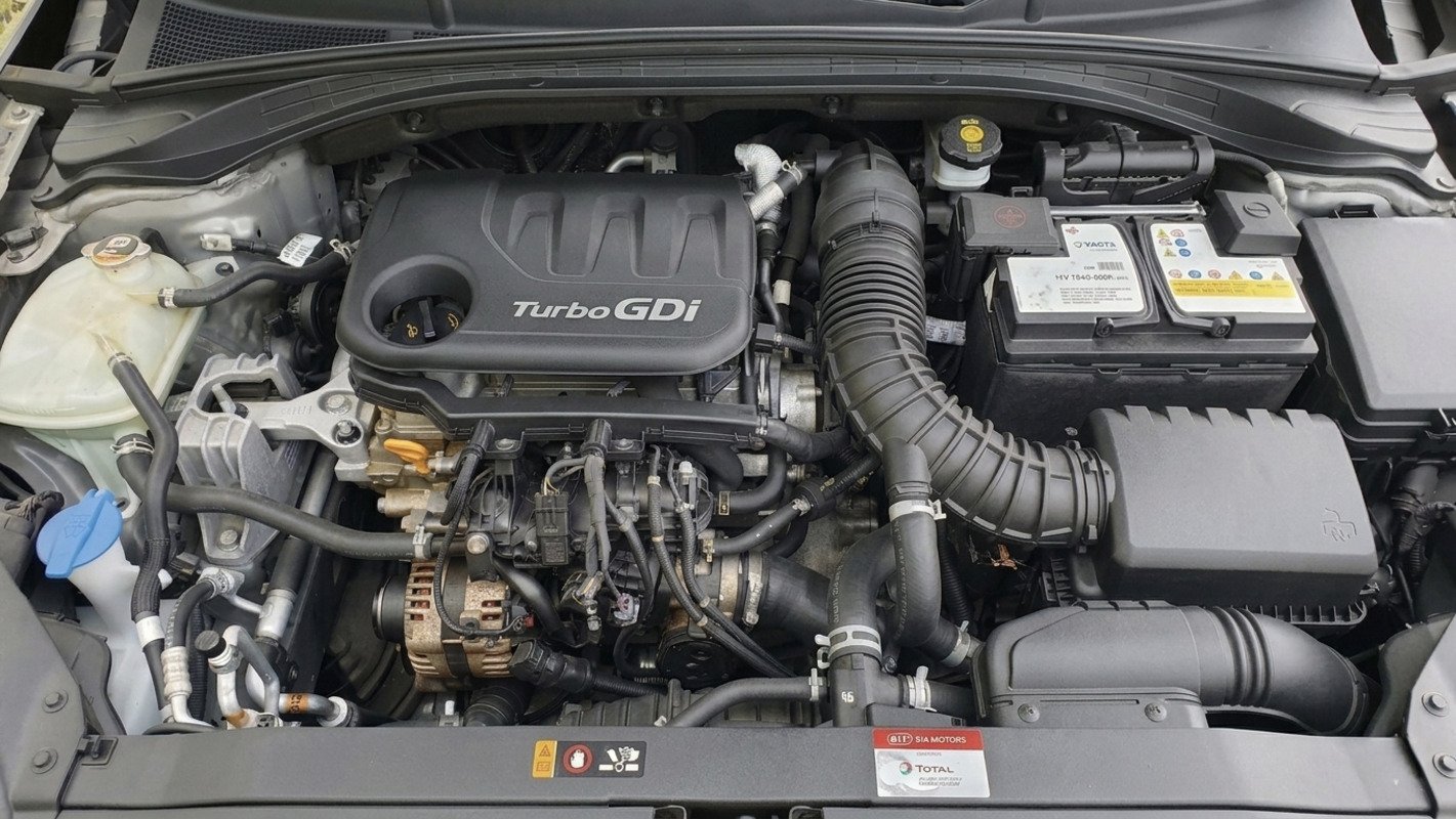 Kia CEED - Photo 15