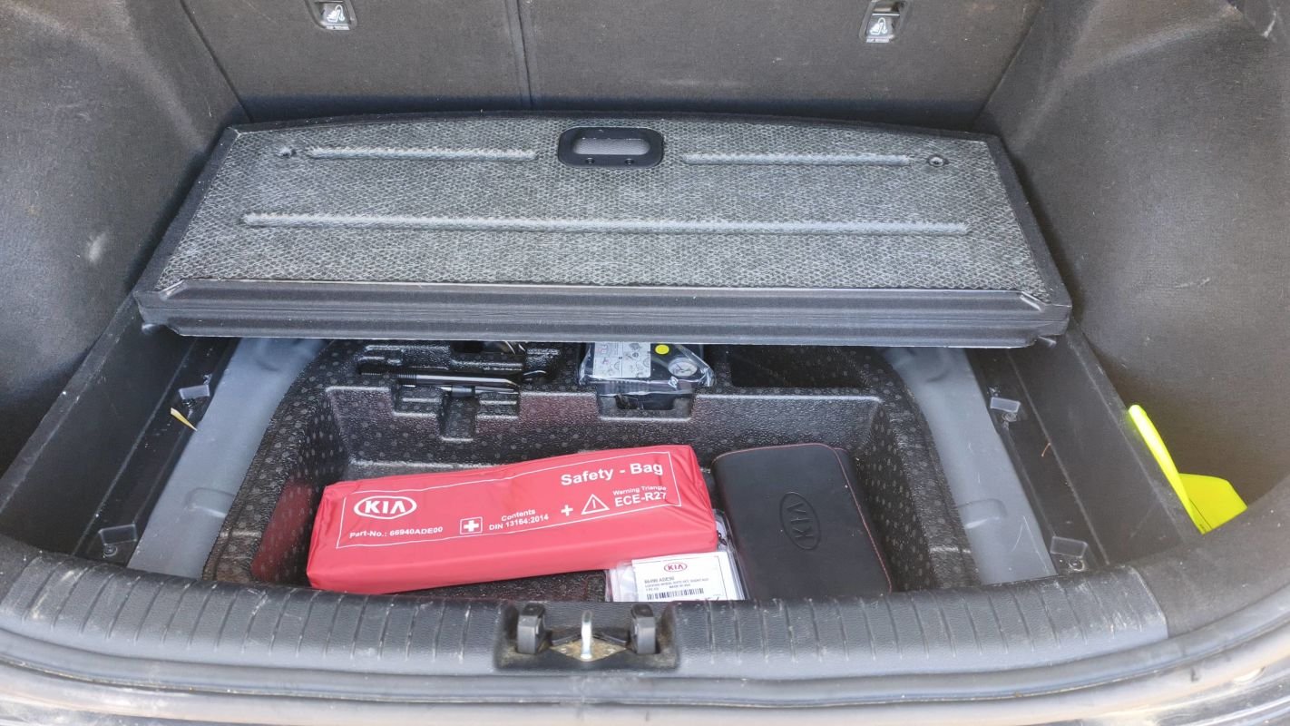 Kia CEED - Photo 27