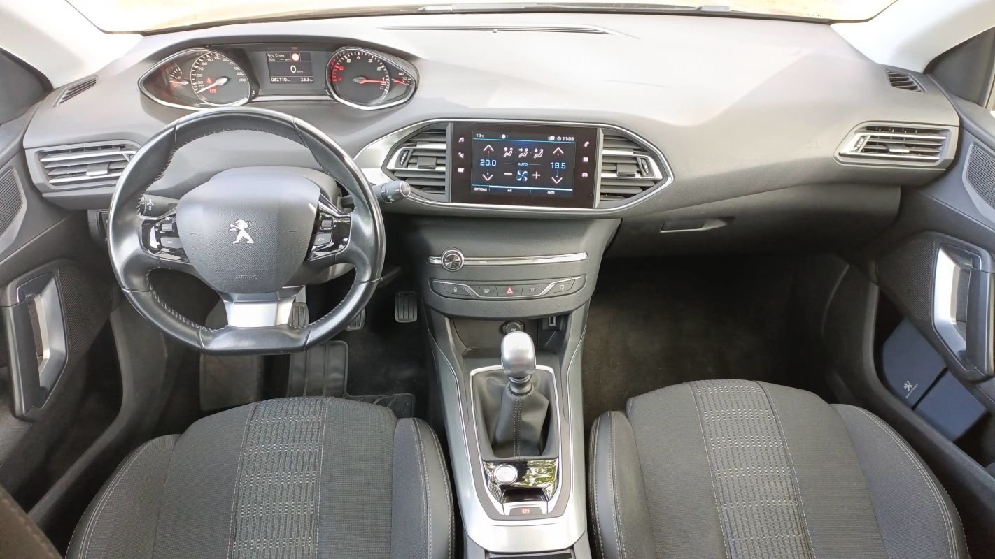 Peugeot 308 - Photo 11