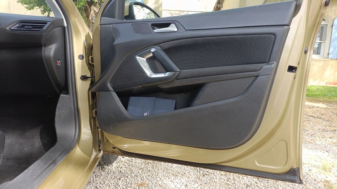 Peugeot 308 - Photo 22