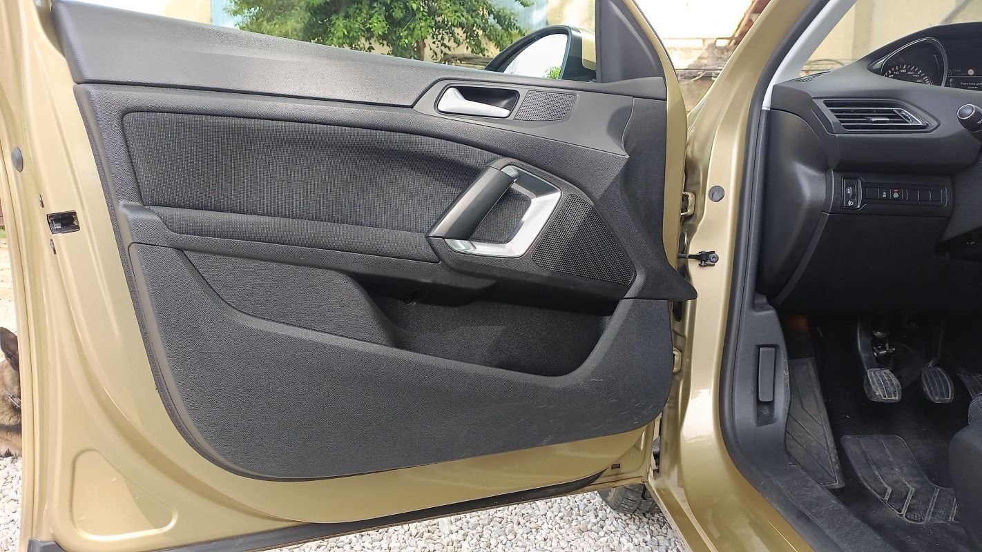 Peugeot 308 - Photo 7