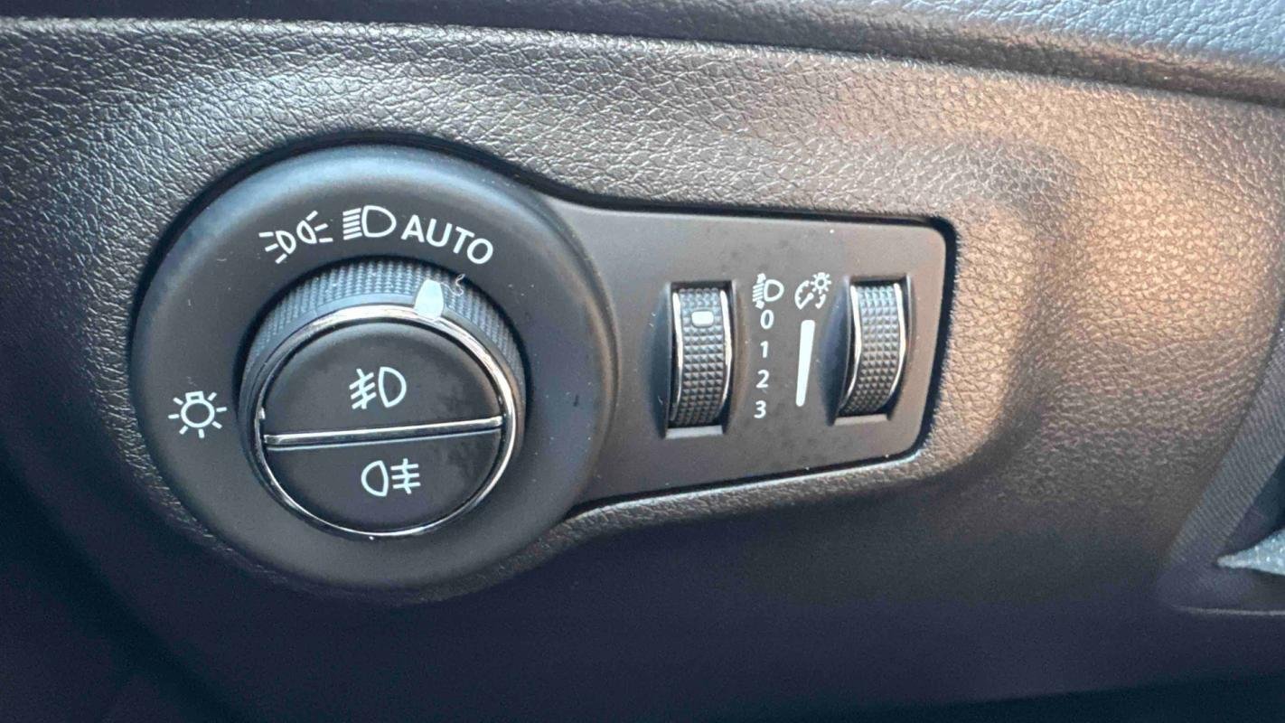 Jeep Compass - Photo 19