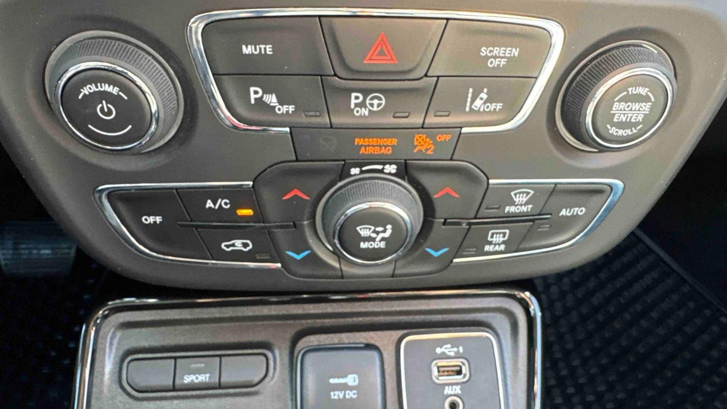 Jeep Compass - Photo 21