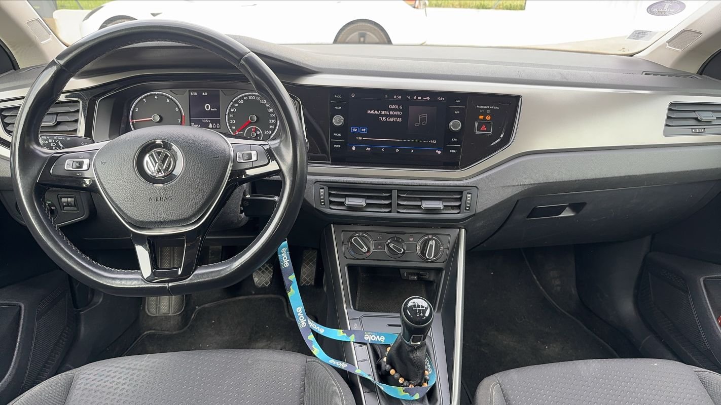 Volkswagen Polo - Photo 11