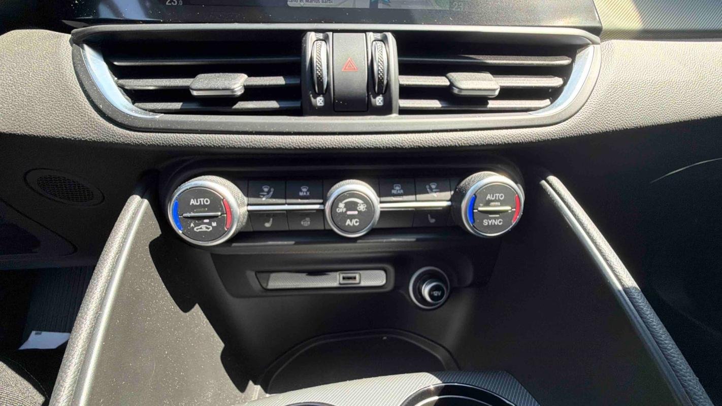 Alfa Romeo Giulia - Photo 19