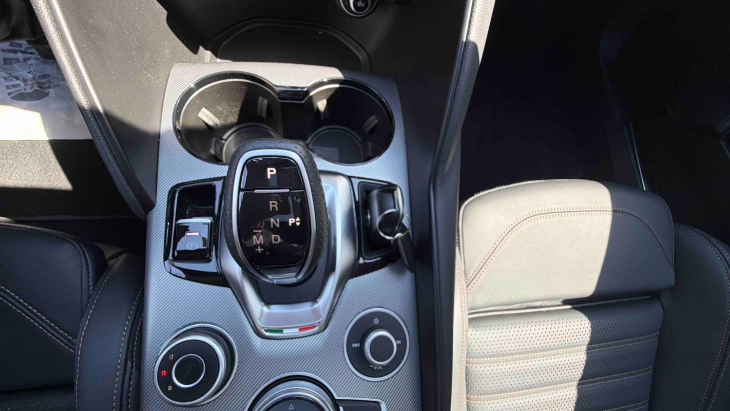 Alfa Romeo Giulia - Photo 20