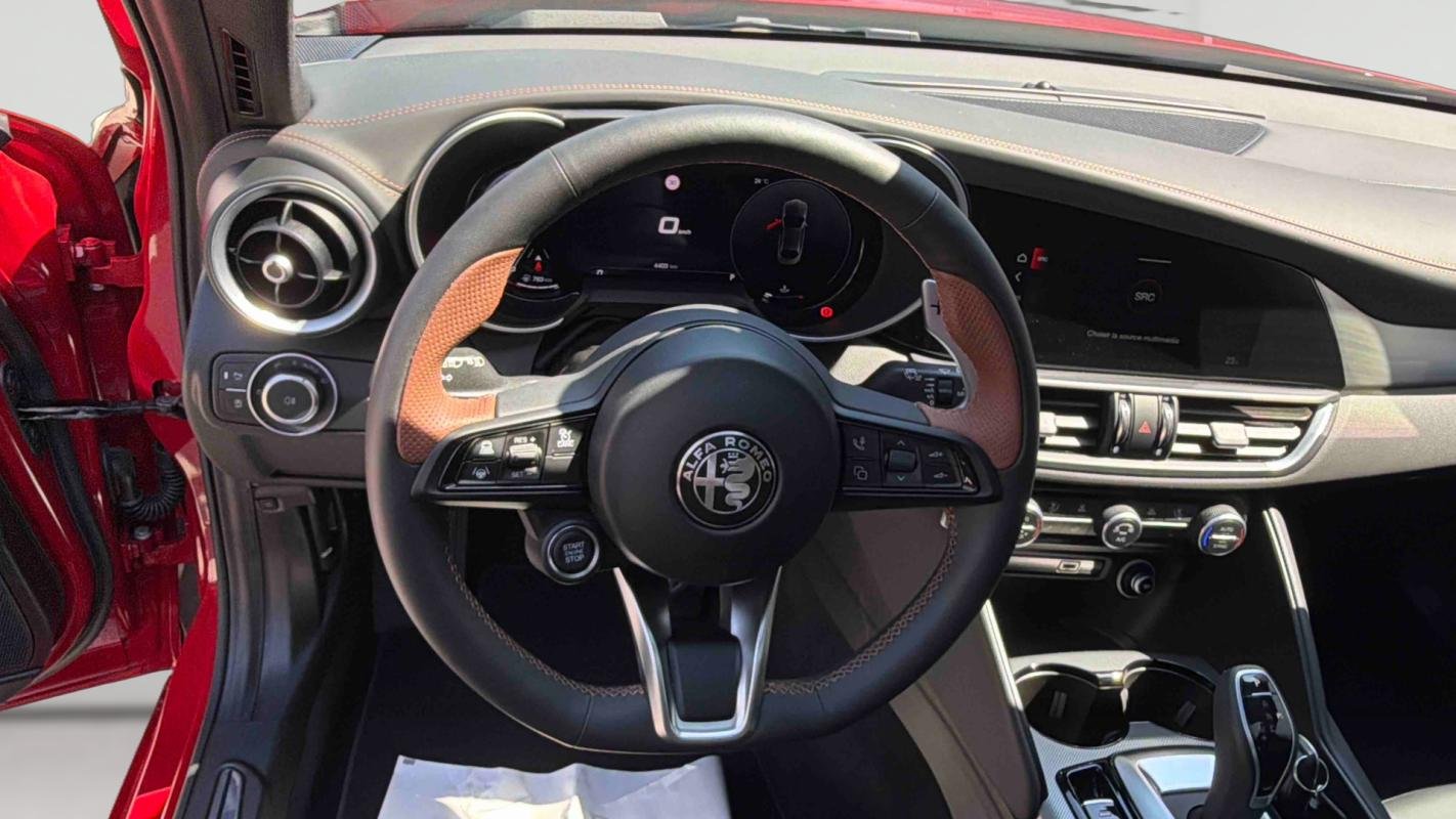 Alfa Romeo Giulia - Photo 10