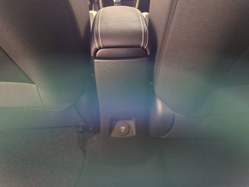 Kia Picanto - Photo 37