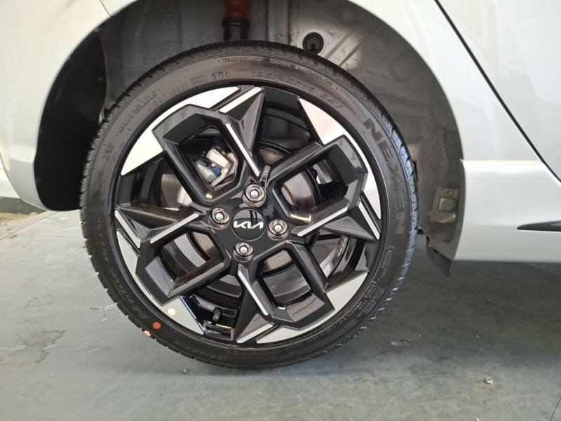Kia Picanto - Photo 10