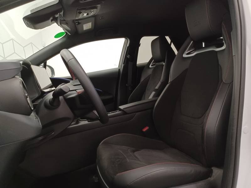 Toyota C-HR - Photo 17