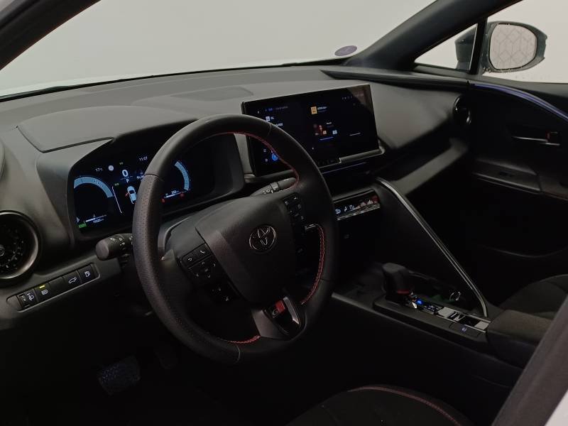 Toyota C-HR - Photo 10
