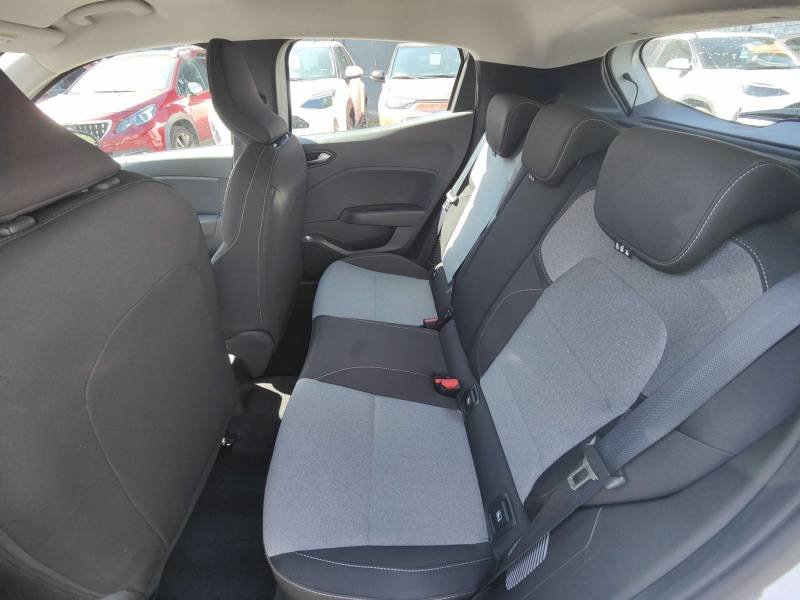 Renault Clio - Photo 32