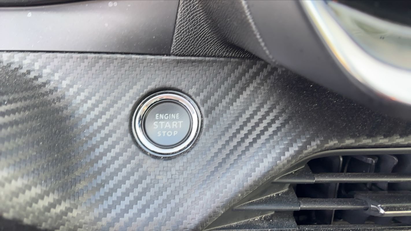 Peugeot 208 - Photo 28