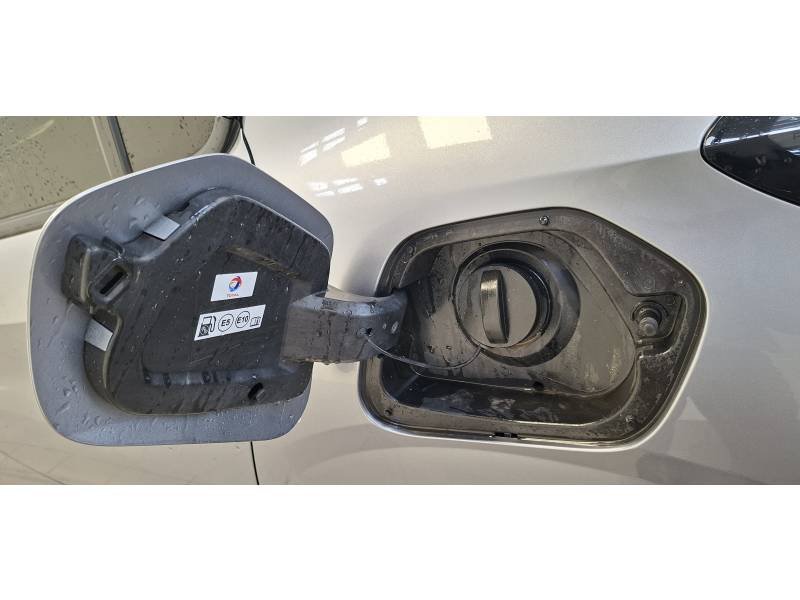 Peugeot 208 - Photo 20