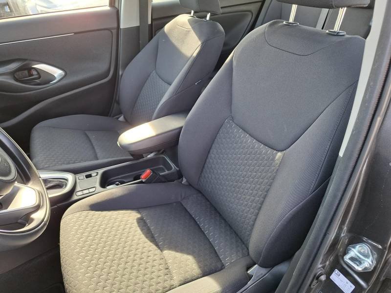 Toyota Yaris - Photo 19