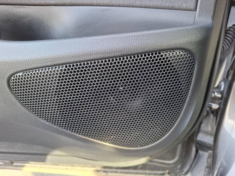 Toyota Yaris - Photo 40