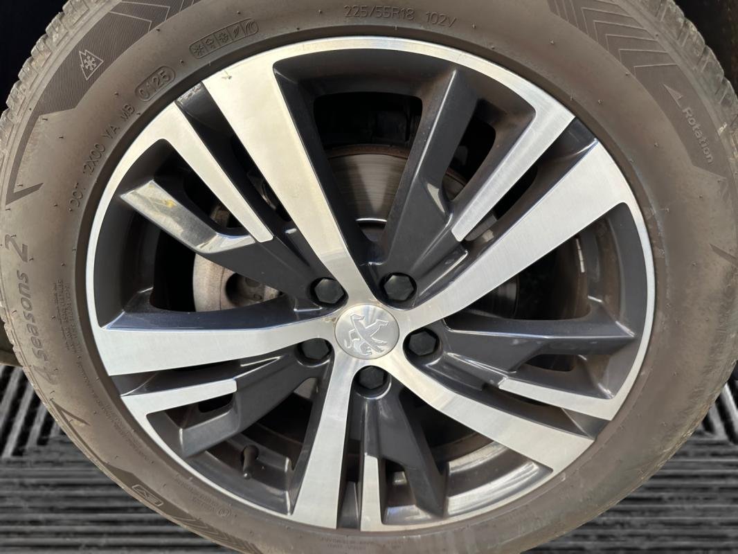 Peugeot 3008 - Photo 22