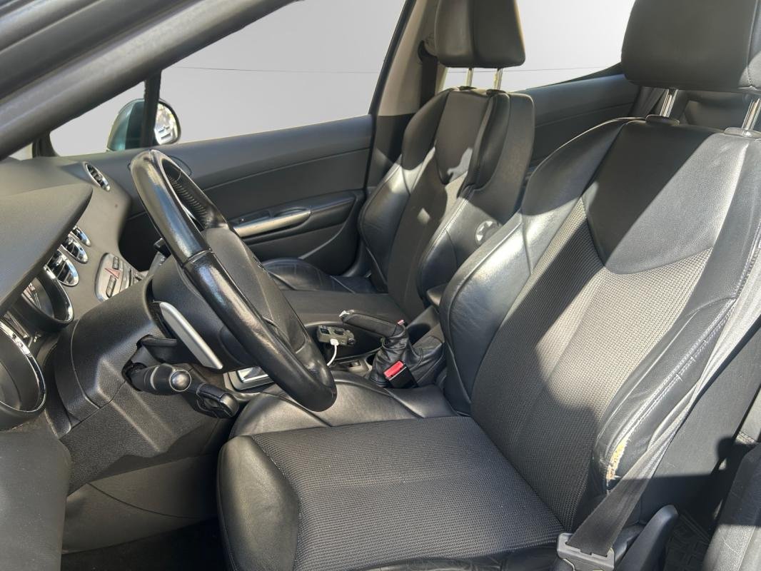 Peugeot 308 - Photo 14
