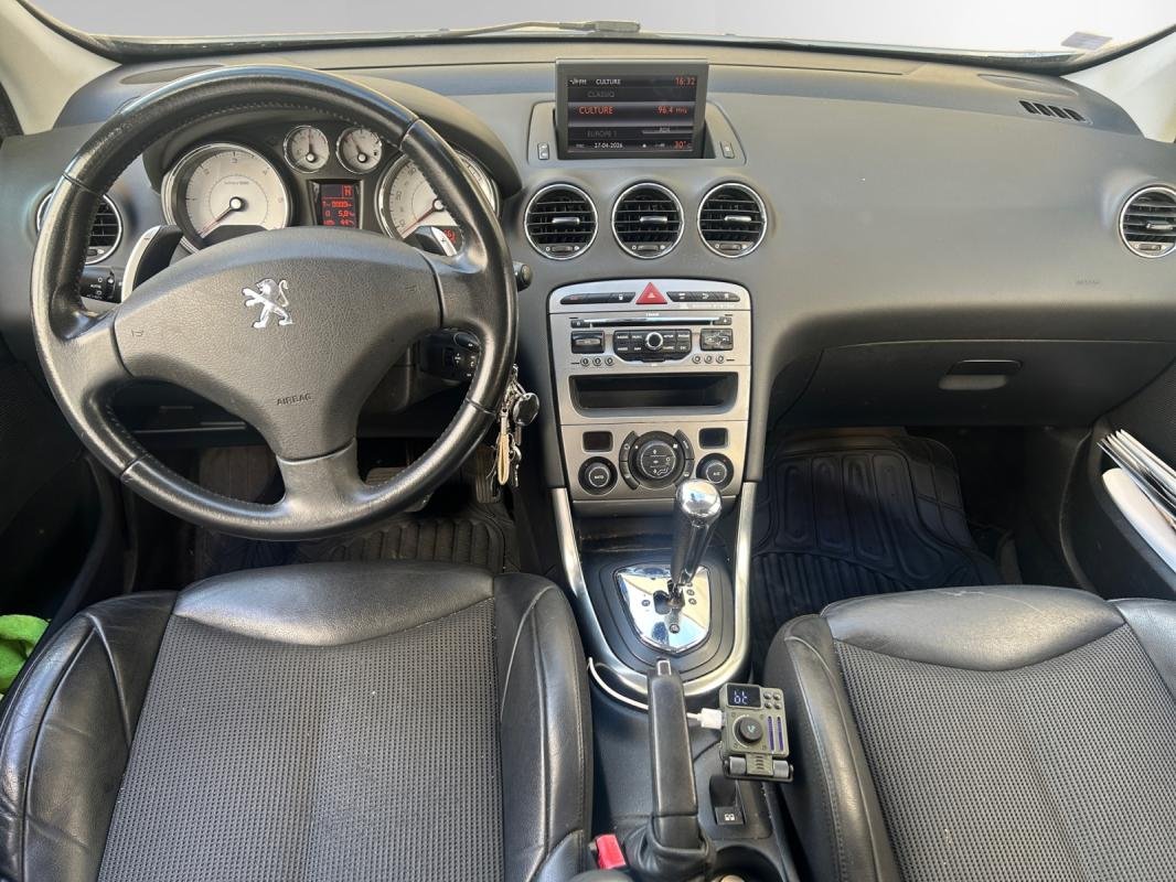 Peugeot 308 - Photo 9