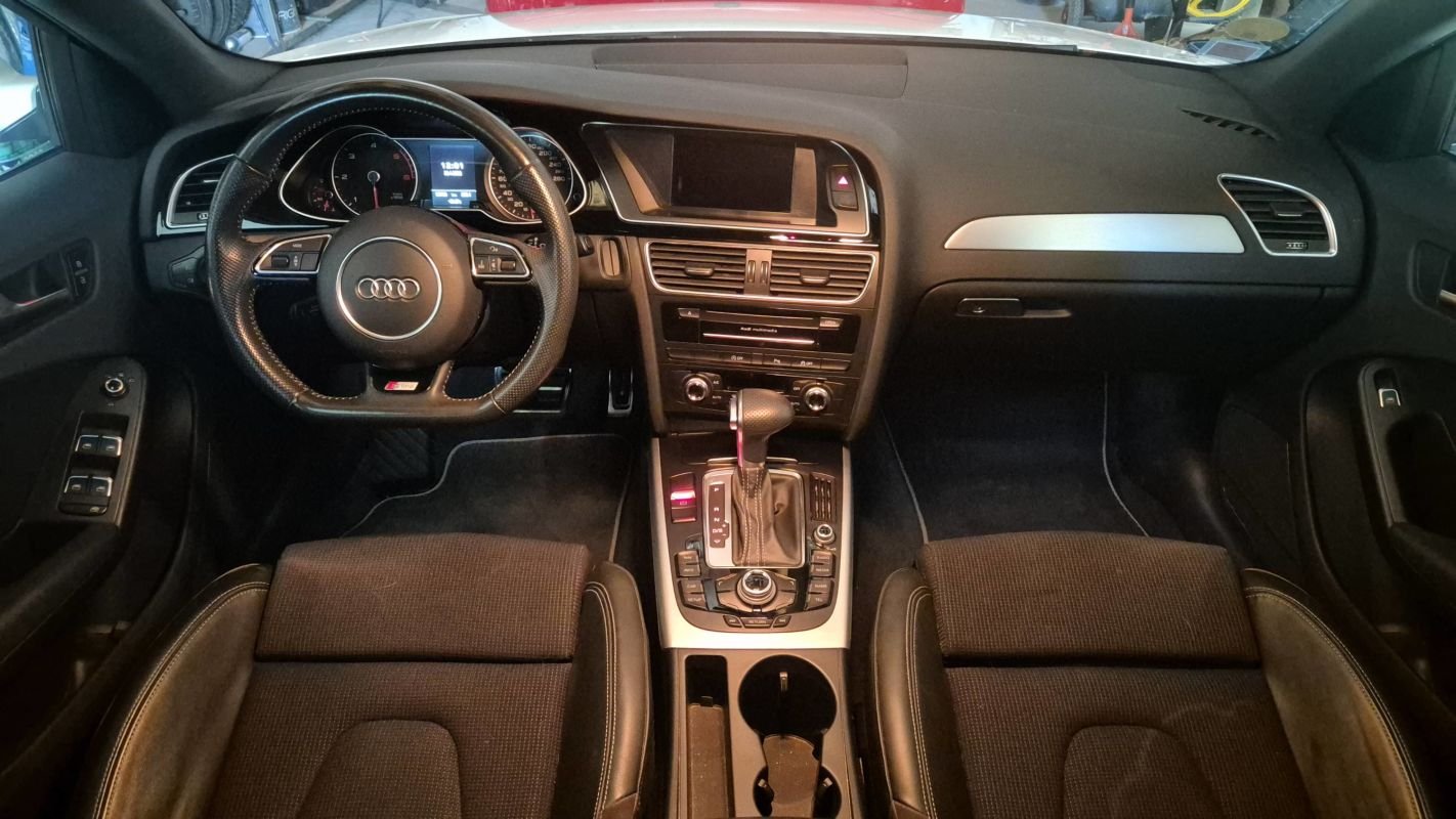 Audi A4 Avant - Photo 11