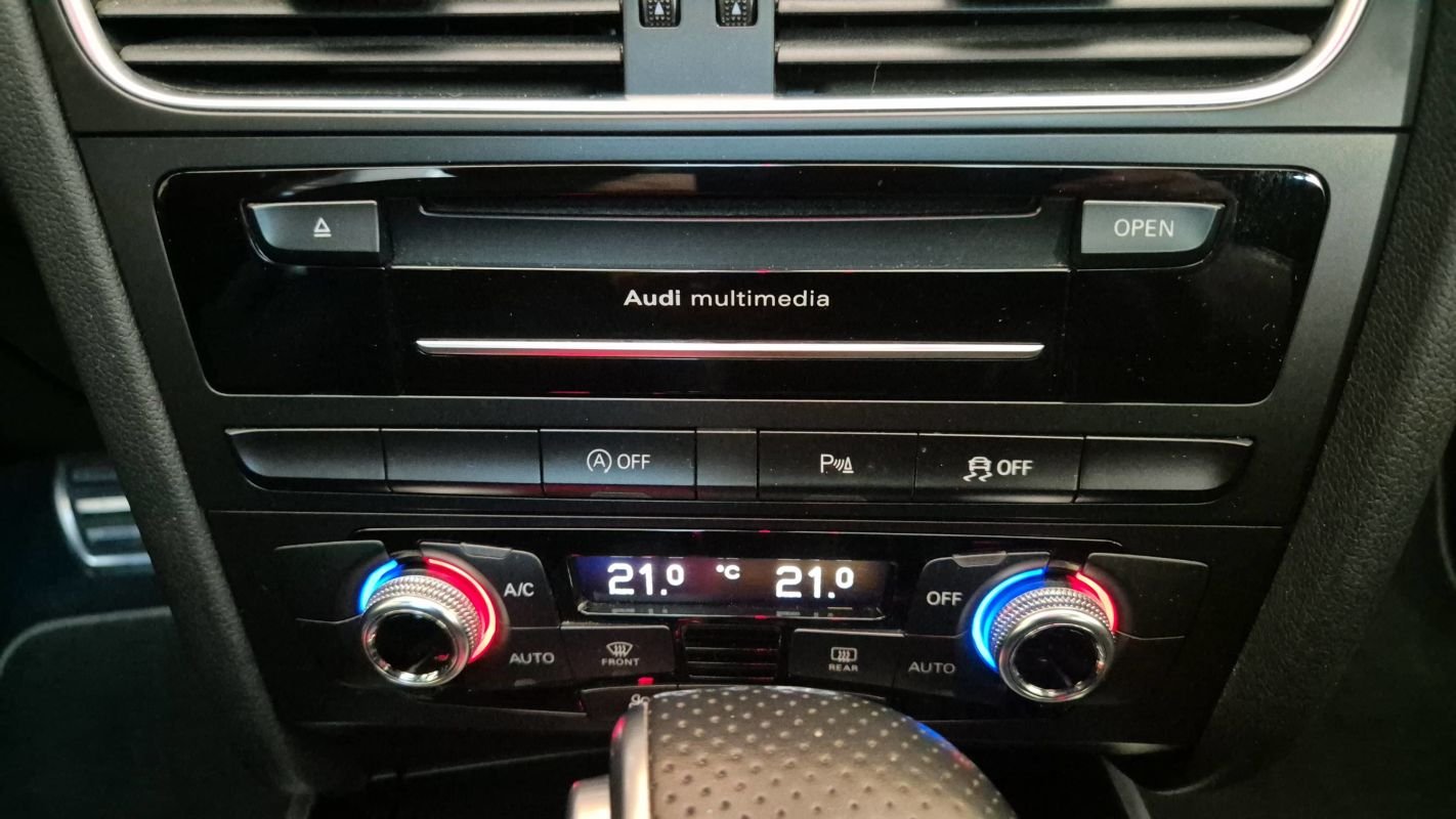 Audi A4 Avant - Photo 13