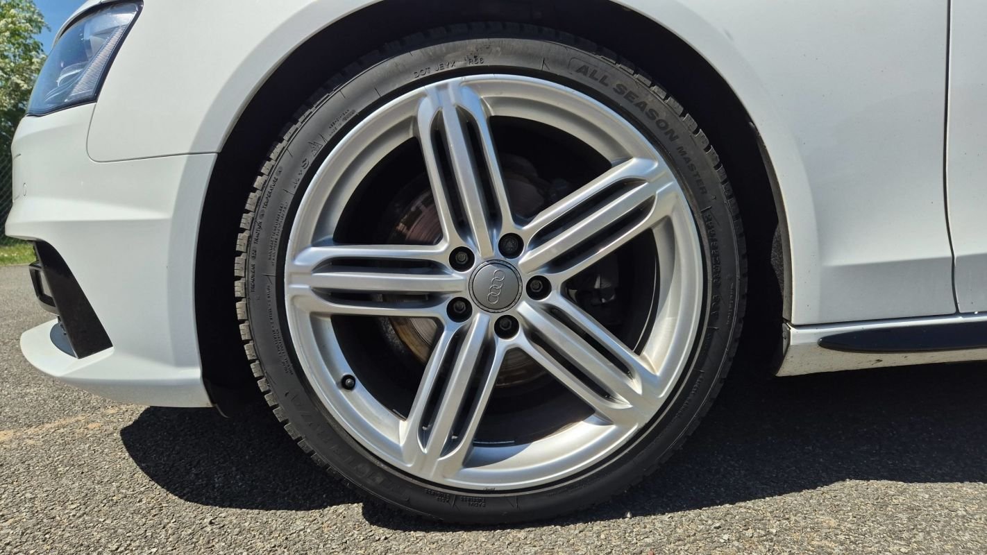 Audi A4 Avant - Photo 18